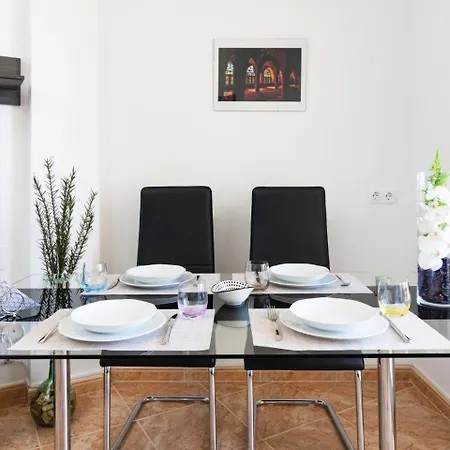 Διαμέρισμα Apartamento Duquesa De Espana.3 Τορρεμολίνος